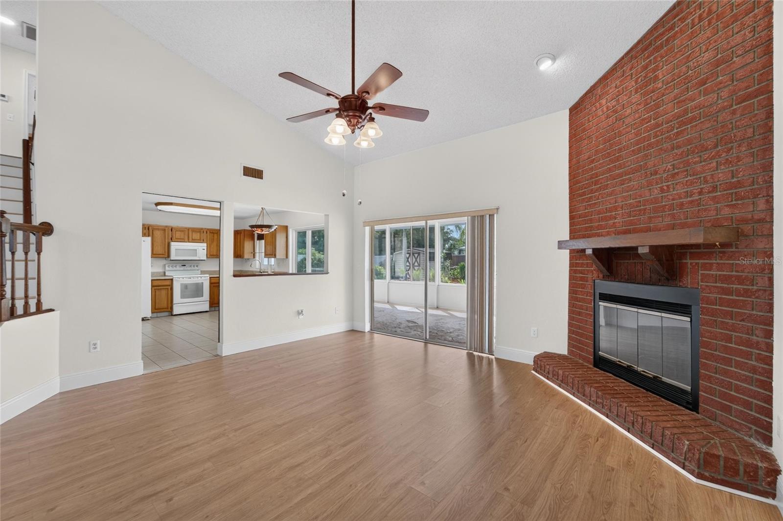12301 PATHWAY CT — photo 21