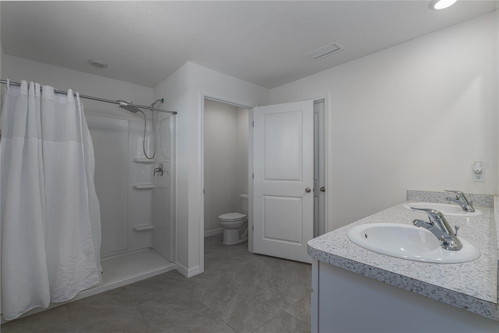 4232 DOVETAIL LN — photo 16