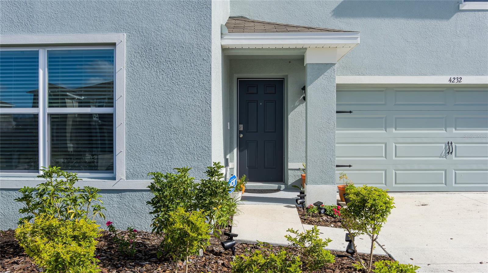 4232 DOVETAIL LN — photo 2
