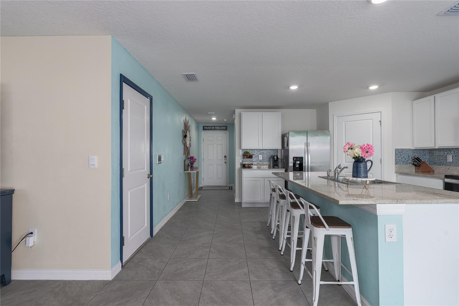 4232 DOVETAIL LN — photo 4