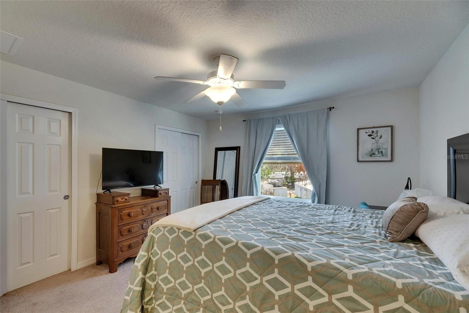 5312 SYLVESTER LOOP — photo 17