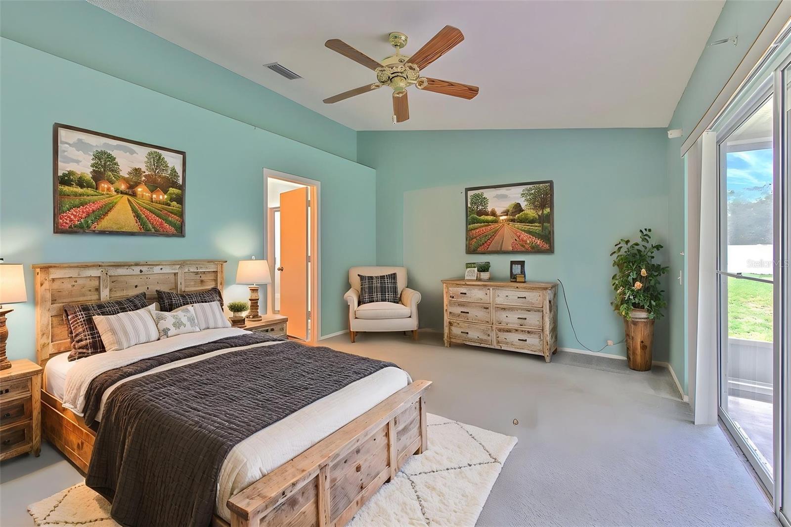 235 LAKEWAY LN — photo 16