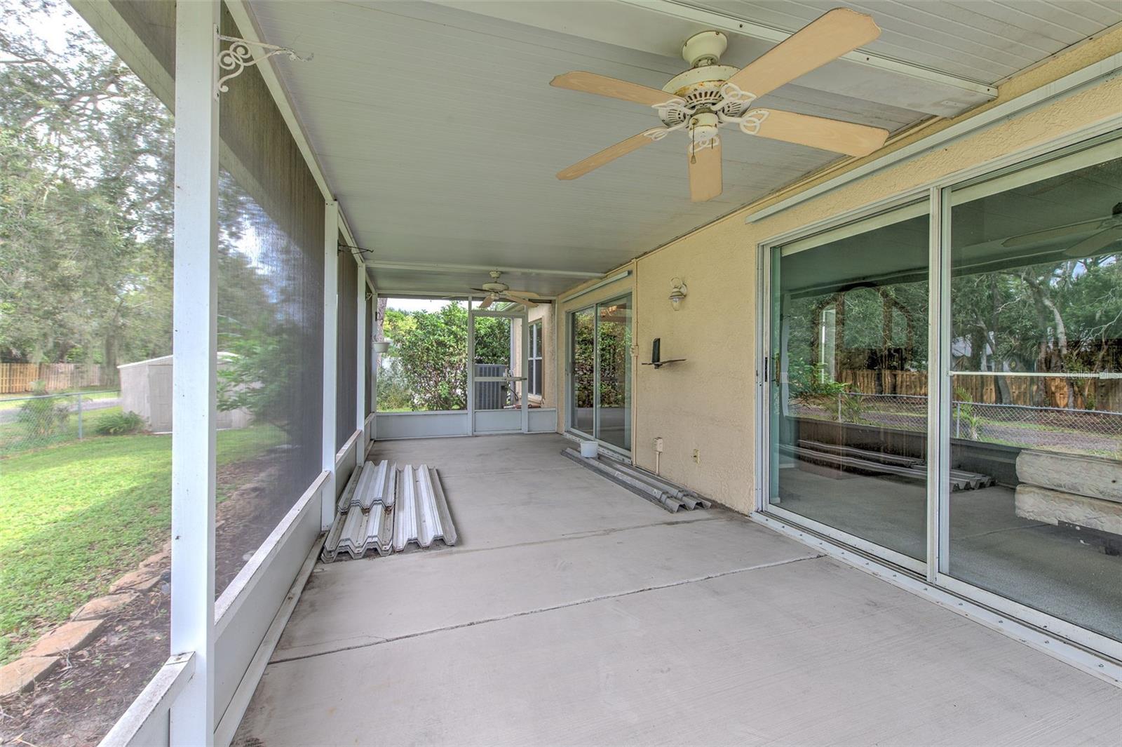 235 LAKEWAY LN — photo 22