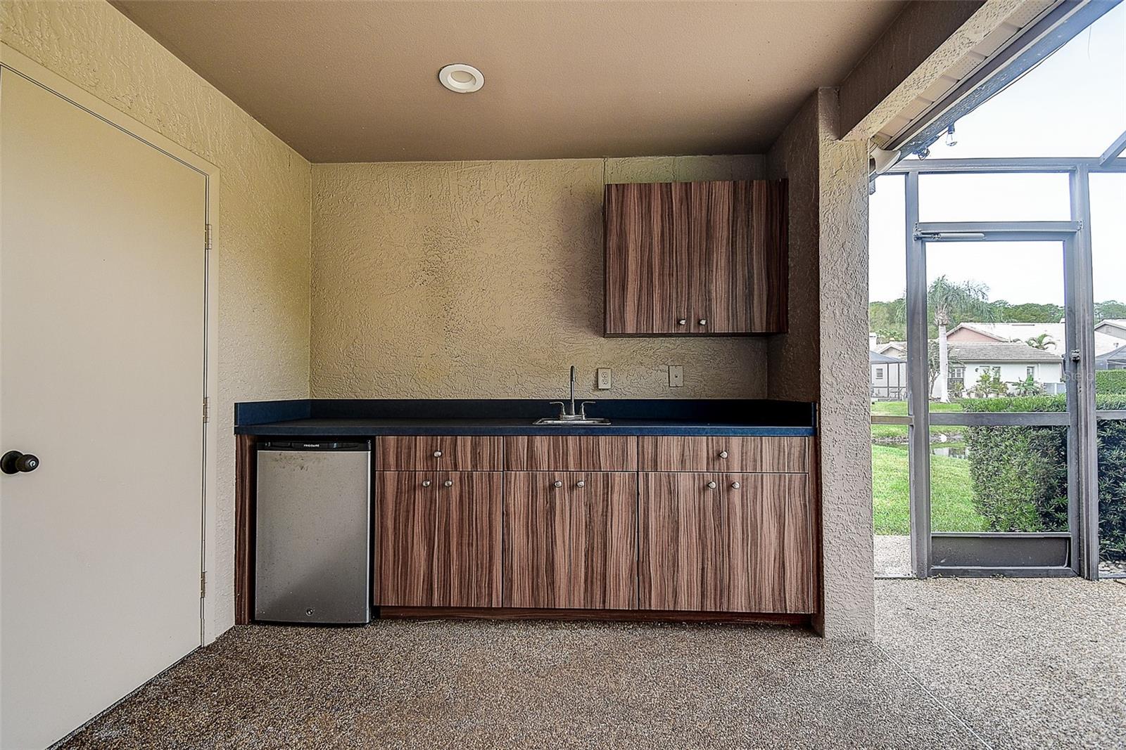 3609 DARSTON ST — photo 21