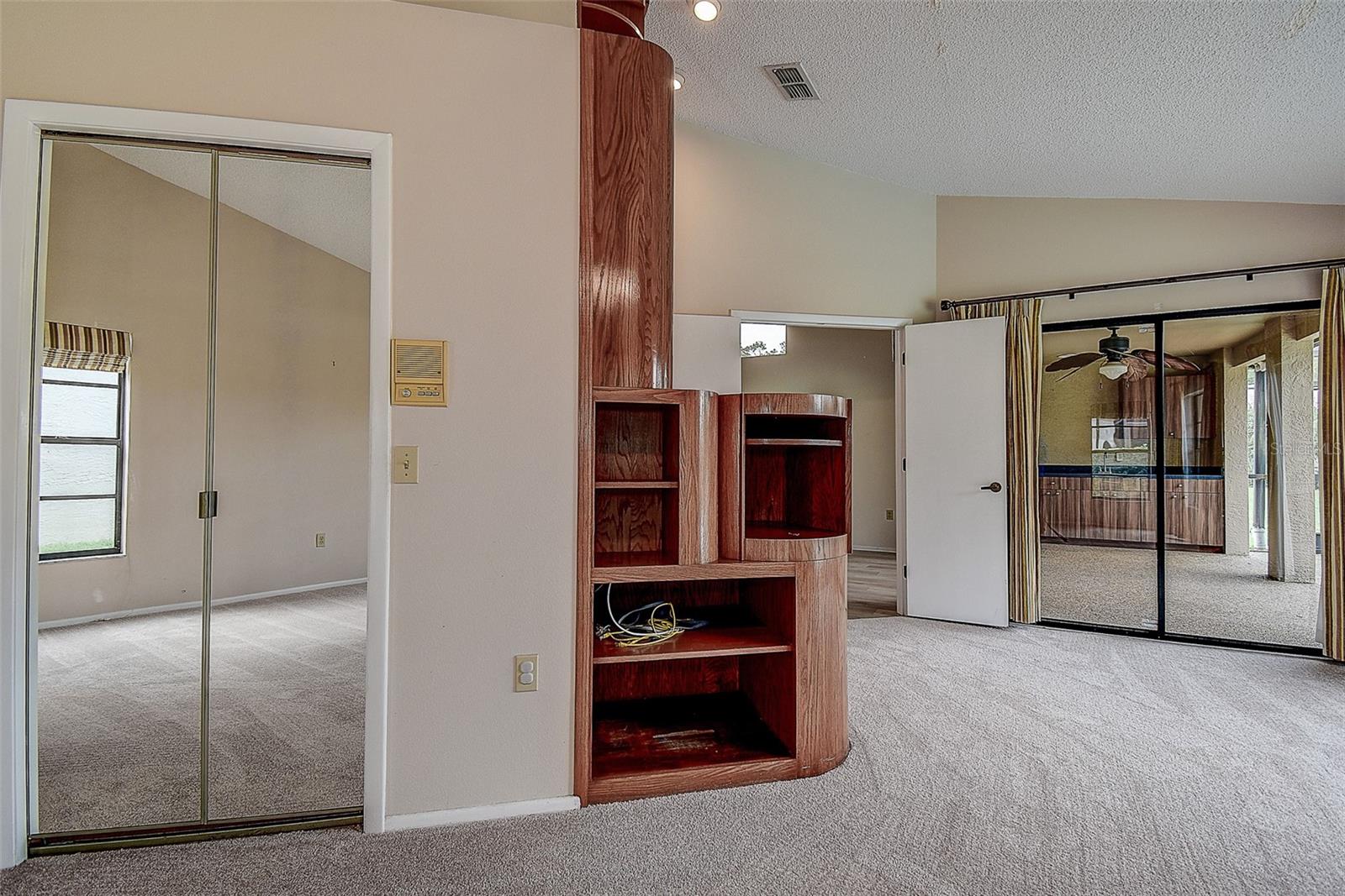 3609 DARSTON ST — photo 12