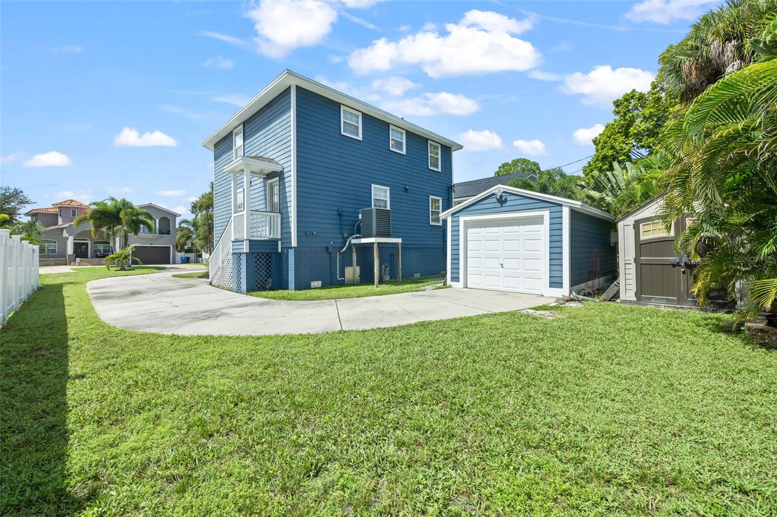 6337 CEDAR ST NE — photo 11