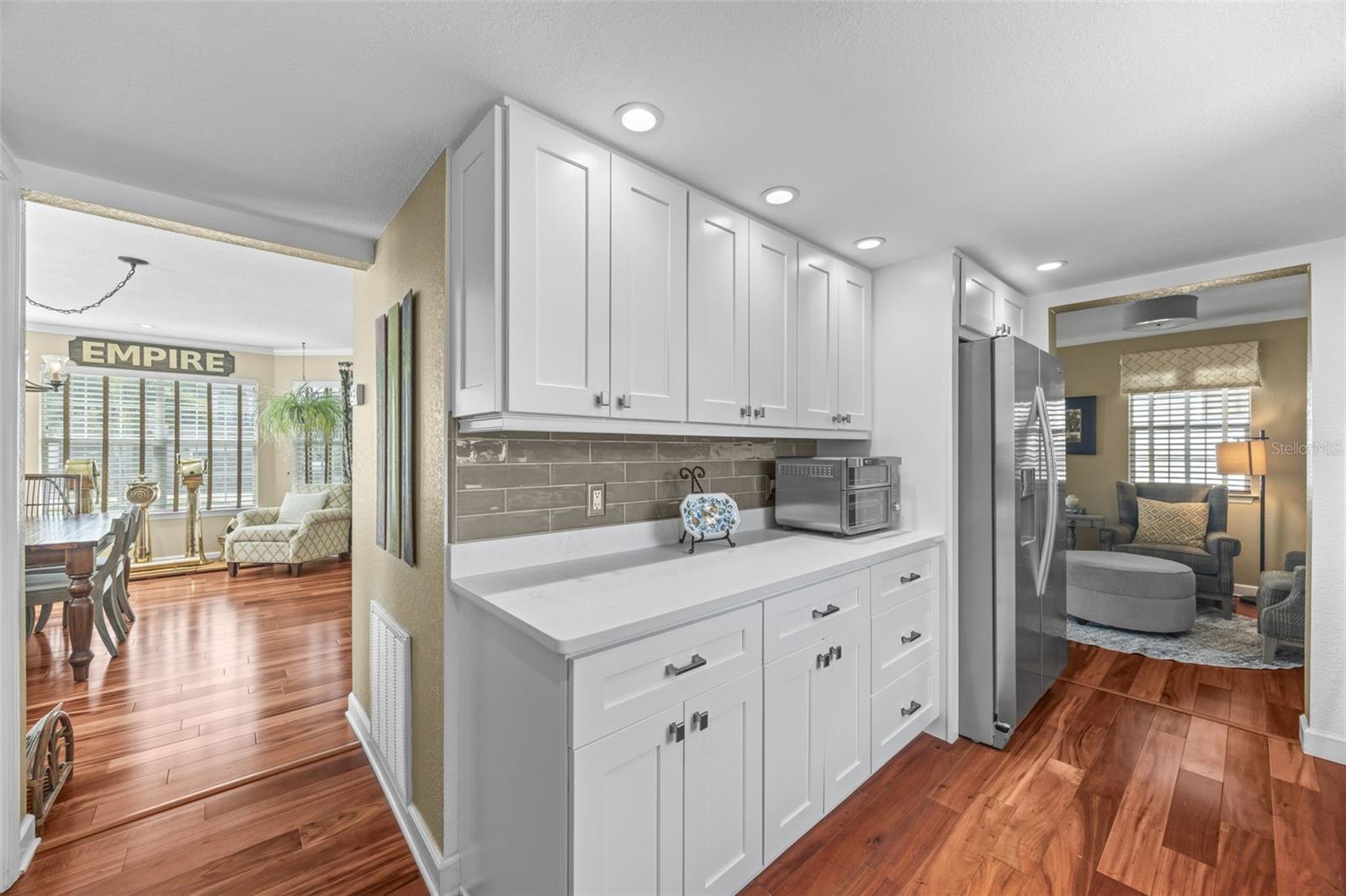 6337 CEDAR ST NE — photo 21
