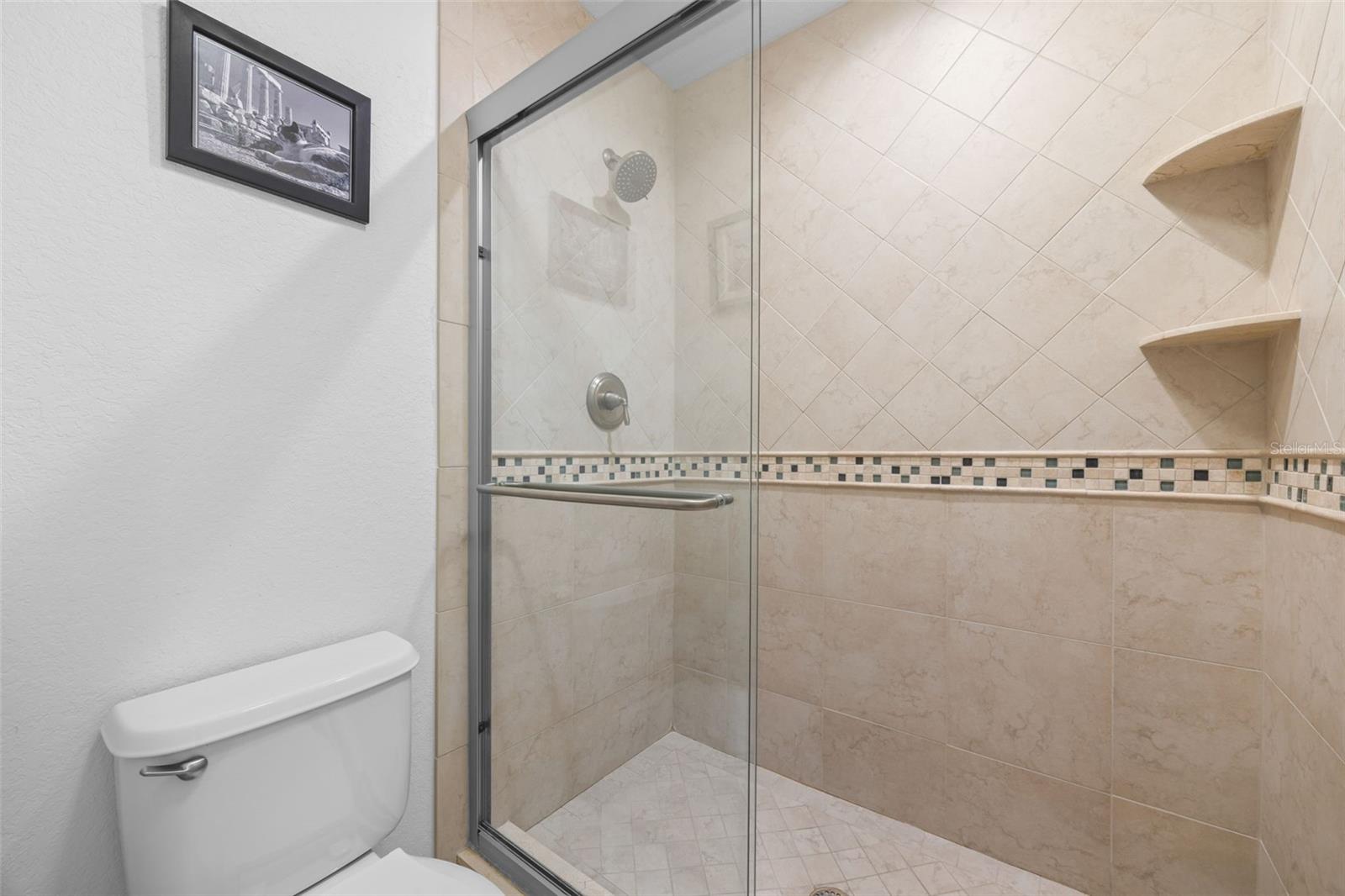 6337 CEDAR ST NE — photo 42