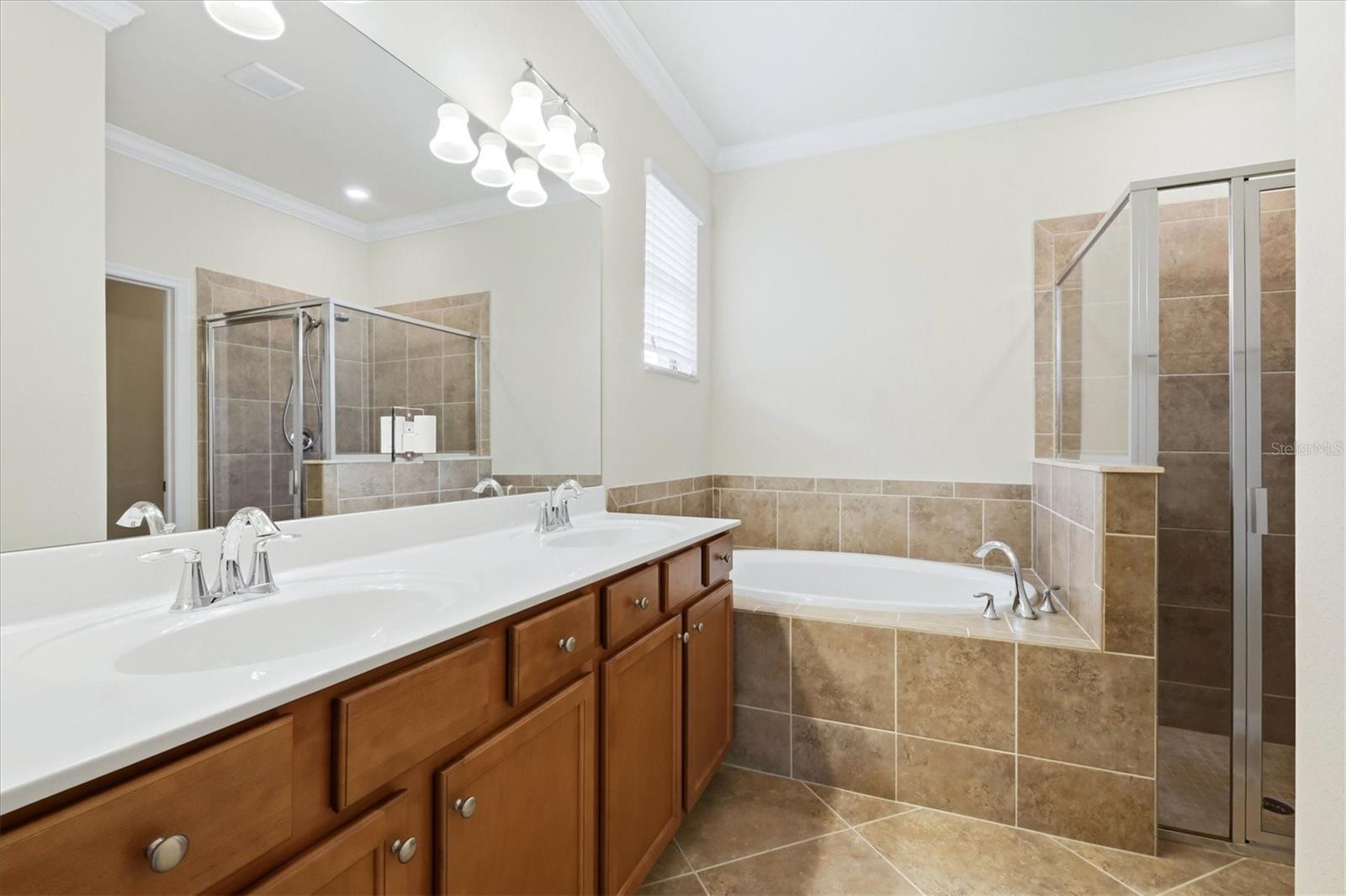 12360 CANAVESE LN — photo 24