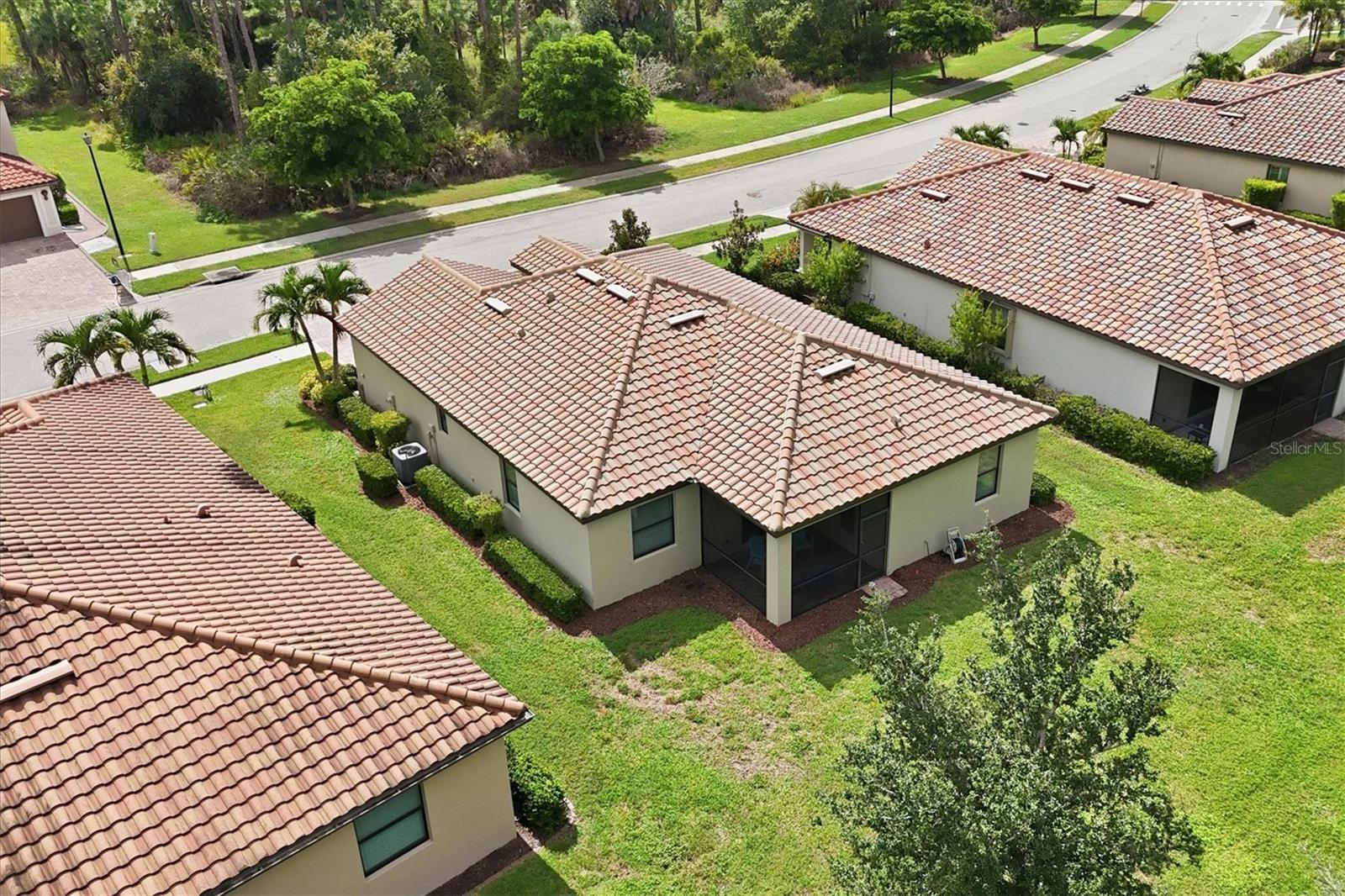 12360 CANAVESE LN — photo 38