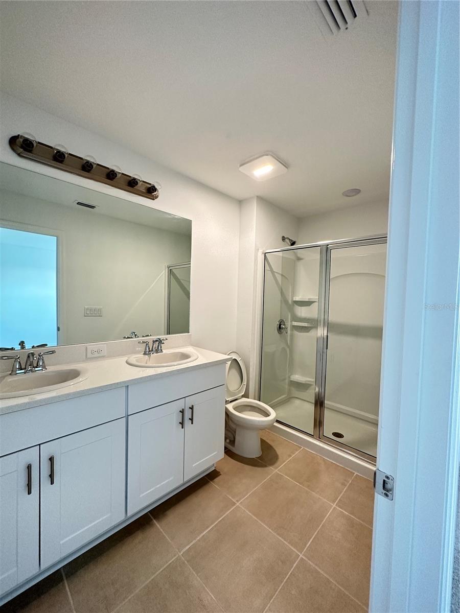 5745 HAVEN TER — photo 11