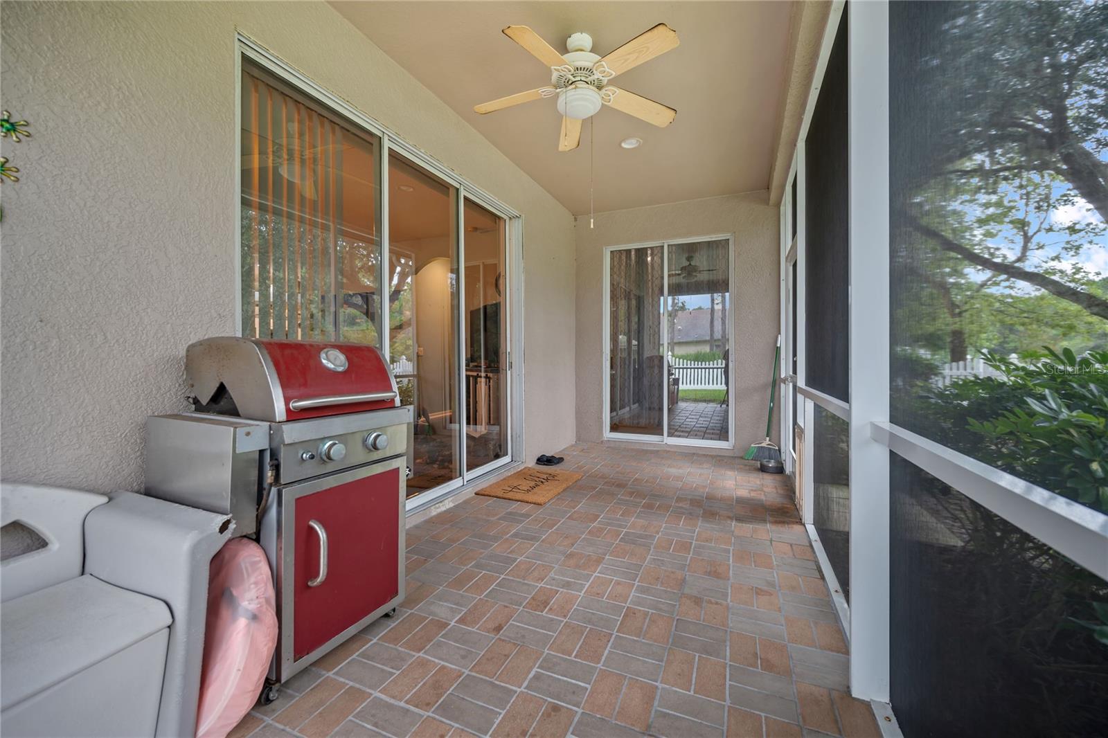 27537 EDENFIELD DR — photo 28