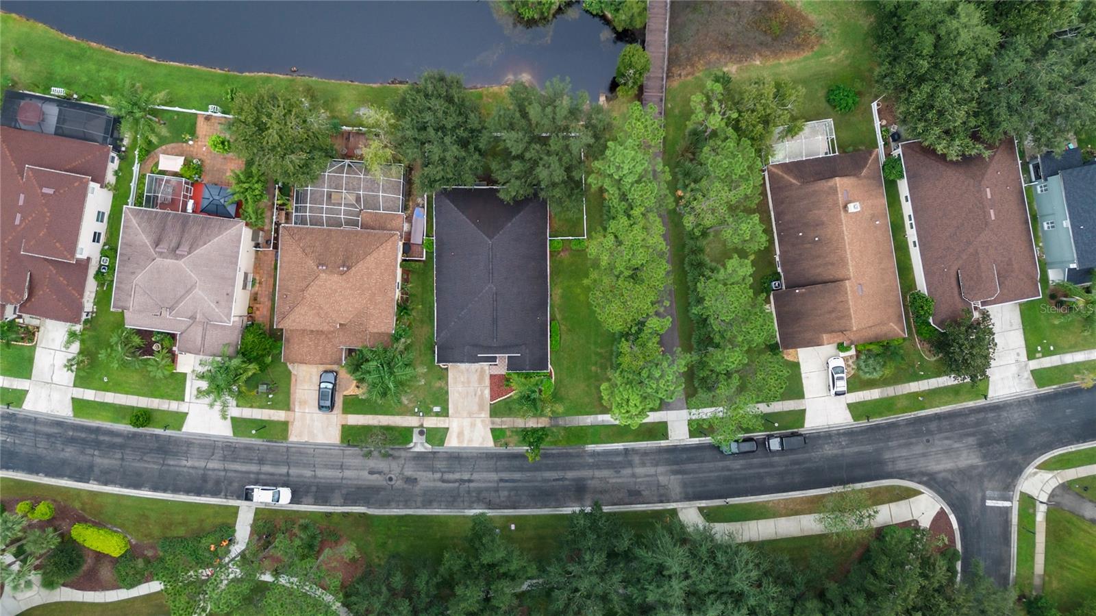 27537 EDENFIELD DR — photo 33