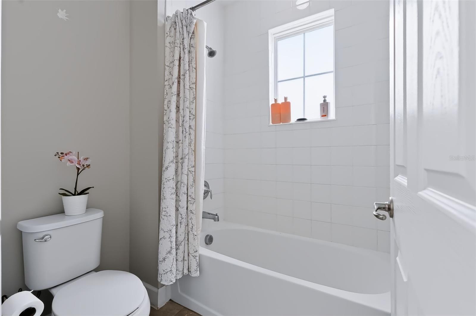 6118 VOYAGERS PL — photo 9