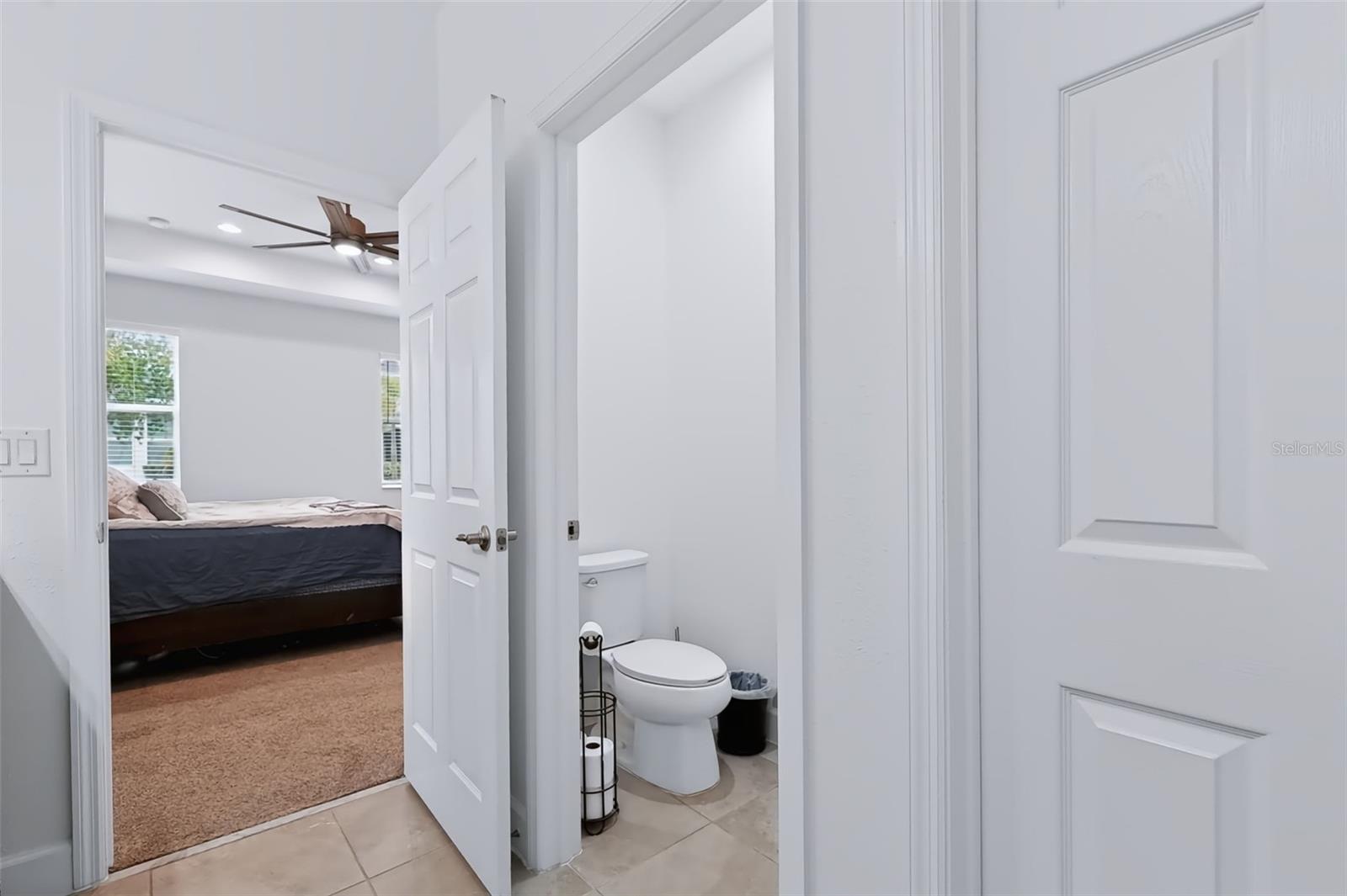 6118 VOYAGERS PL — photo 31