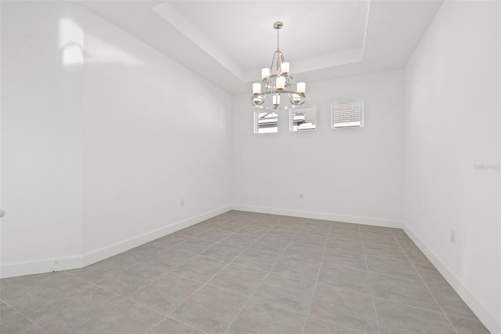 16117 ISOLA PL — photo 18