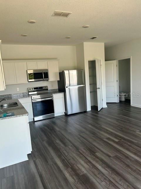 6288 BUCKET CT — photo 4