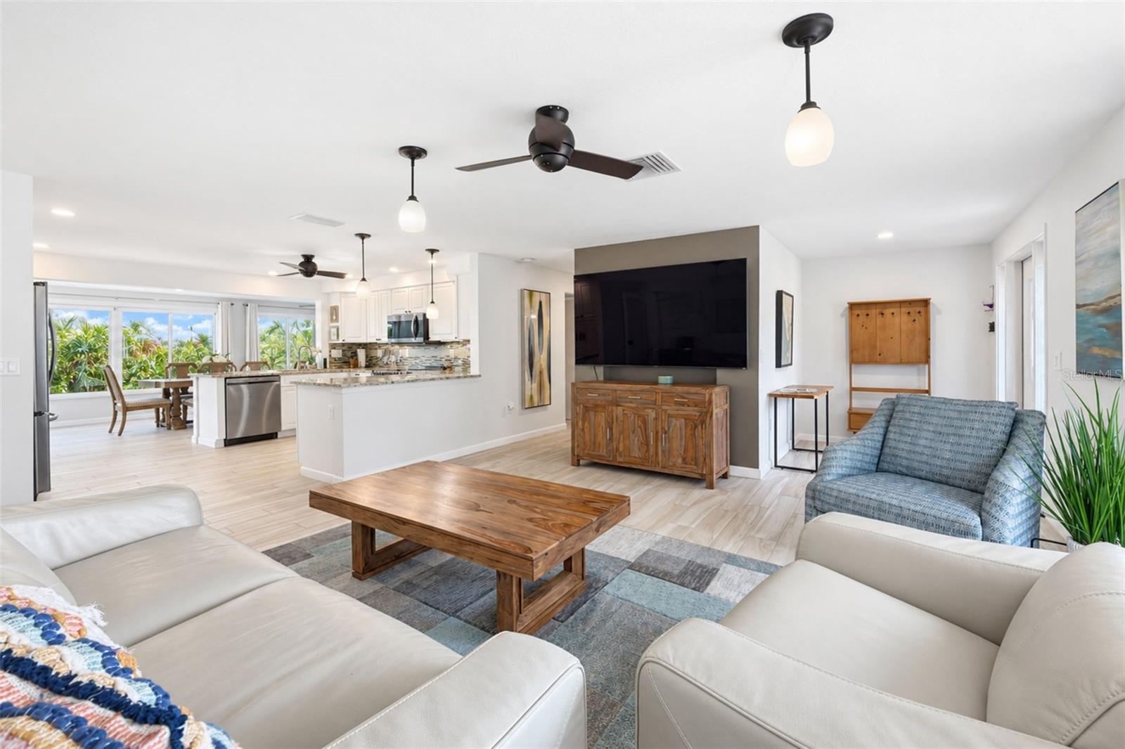 1 OAKWOOD DR N #1 — photo 12