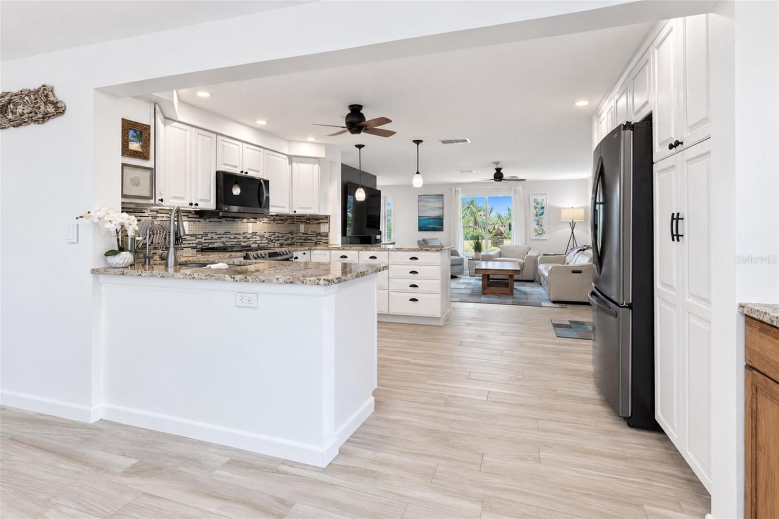 1 OAKWOOD DR N #1 — photo 31
