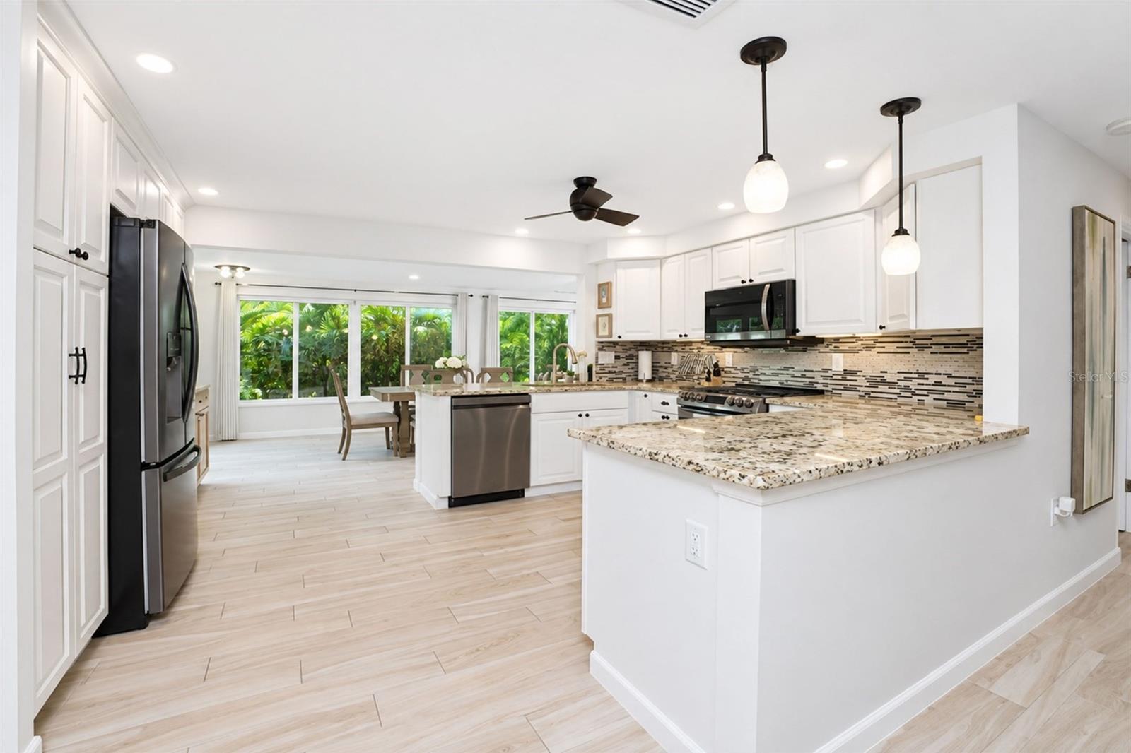 1 OAKWOOD DR N #1 — photo 24