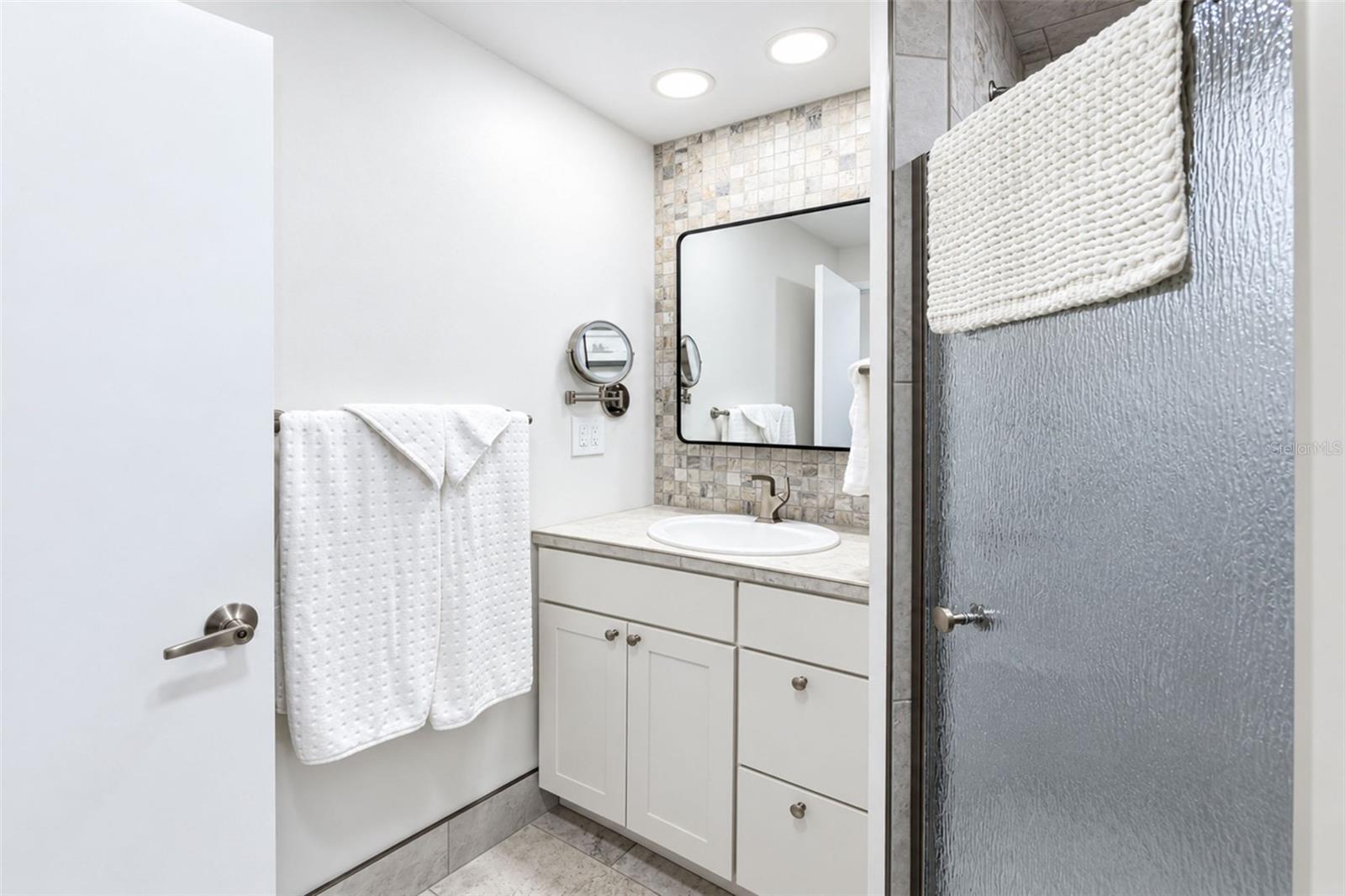 1 OAKWOOD DR N #1 — photo 48