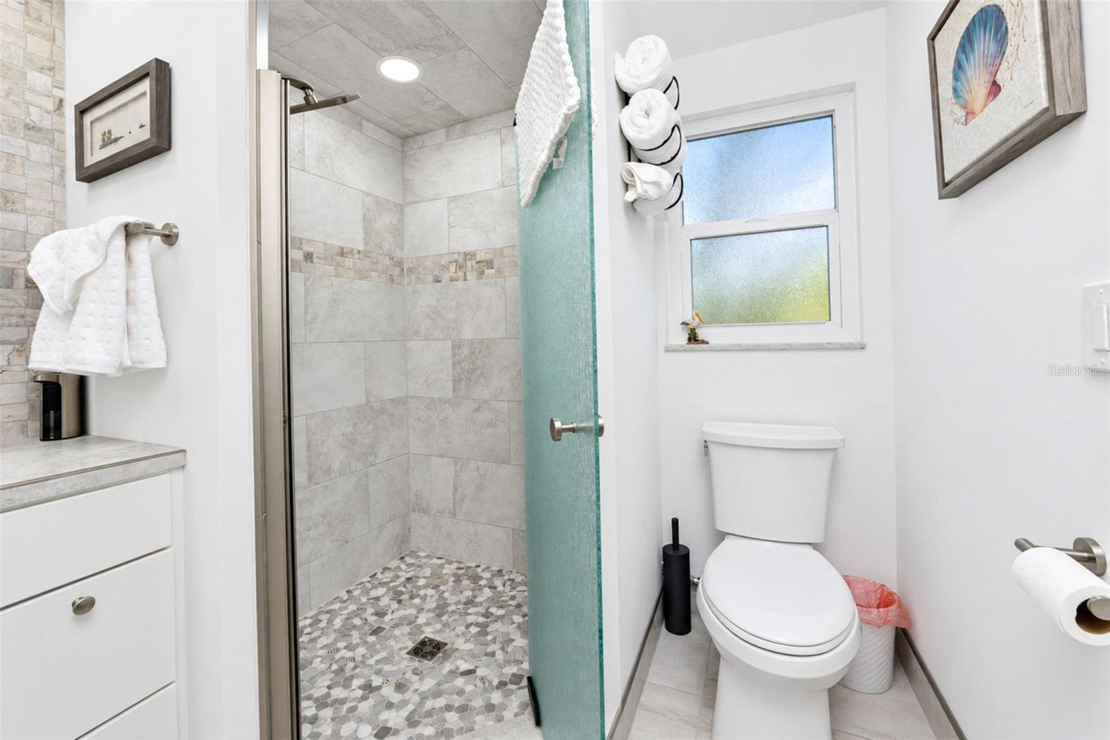 1 OAKWOOD DR N #1 — photo 43