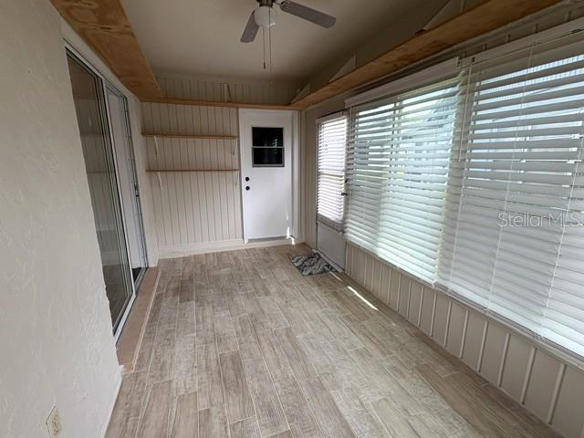 301 FRIAR CT #B — photo 34