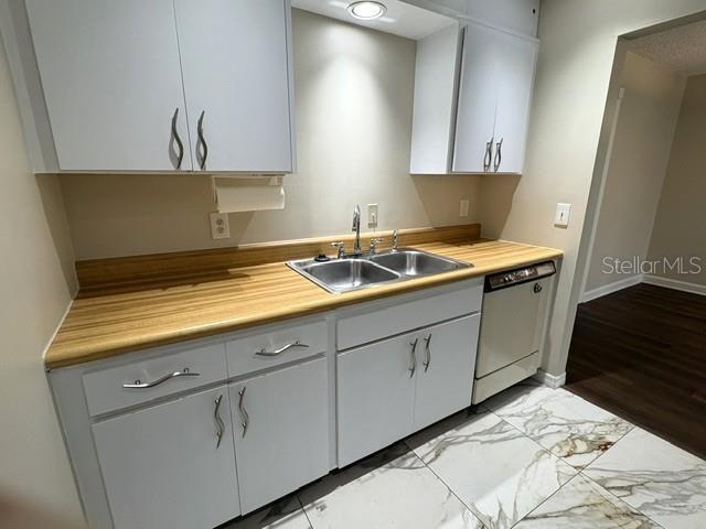 301 FRIAR CT #B — photo 17