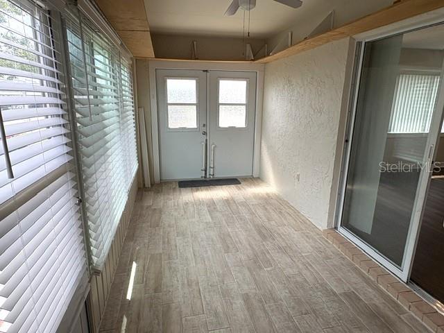 301 FRIAR CT #B — photo 32