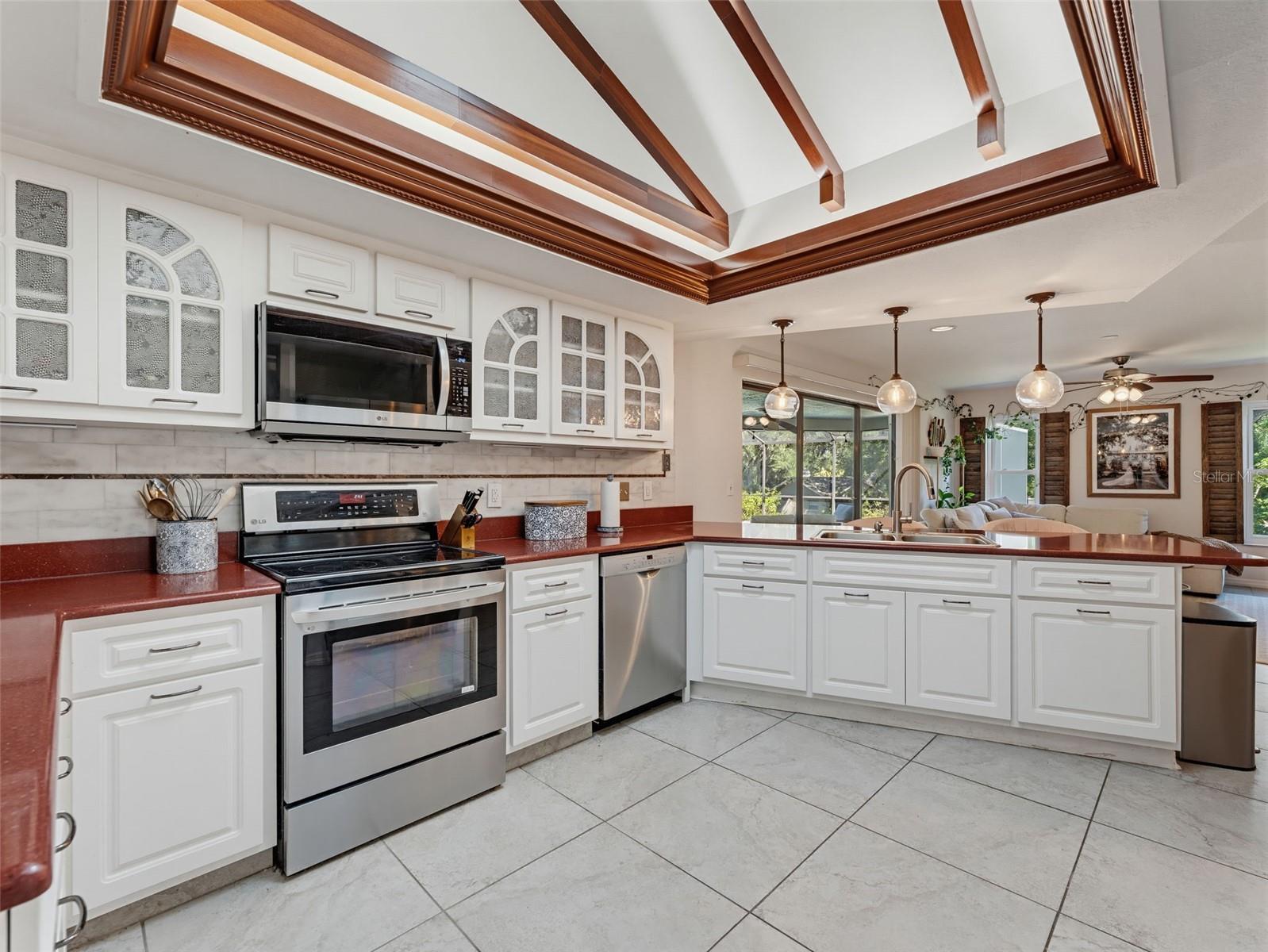 3 SUMMIT LN — photo 17