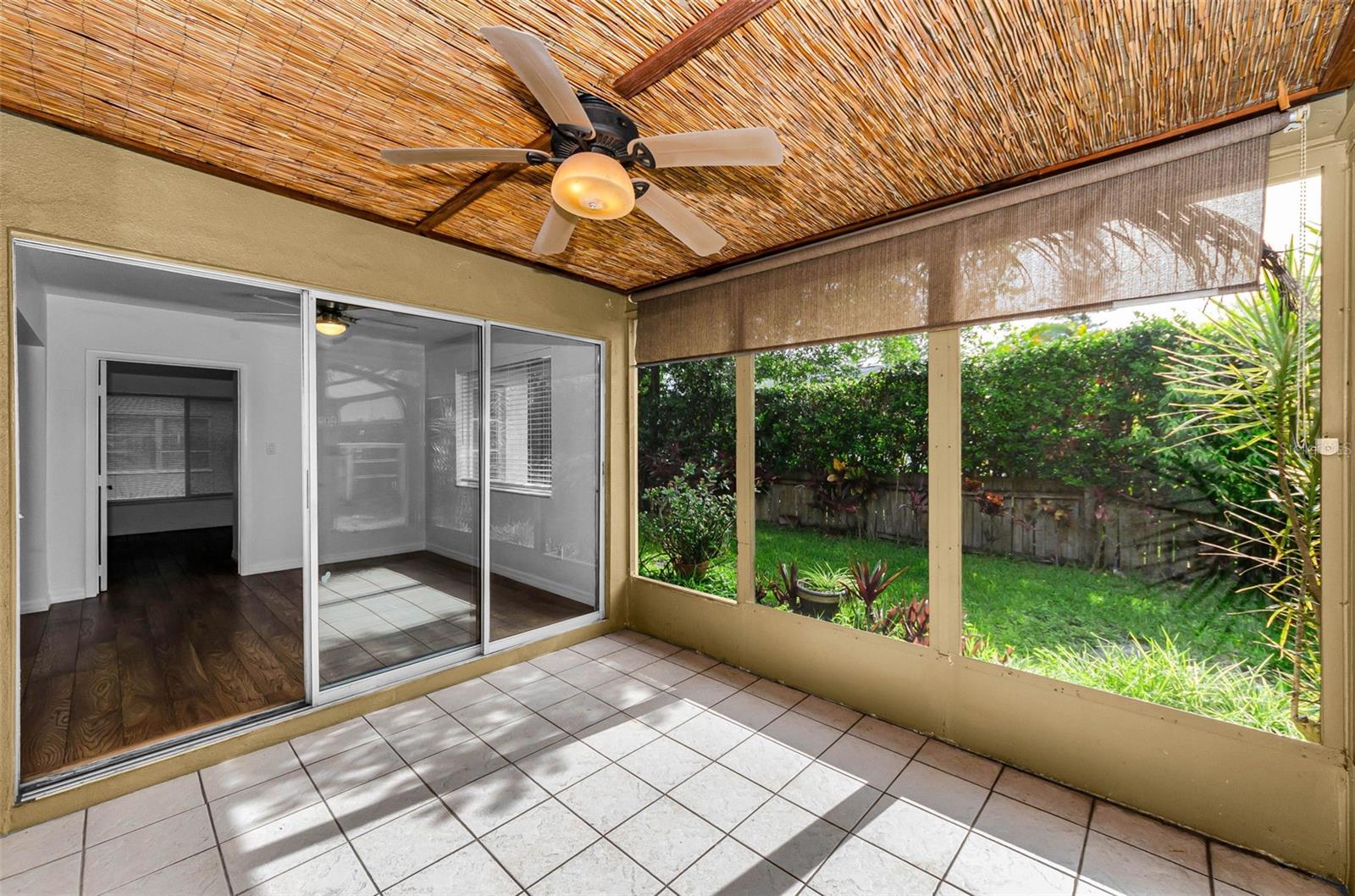 1529 E DORCHESTER DR — photo 11
