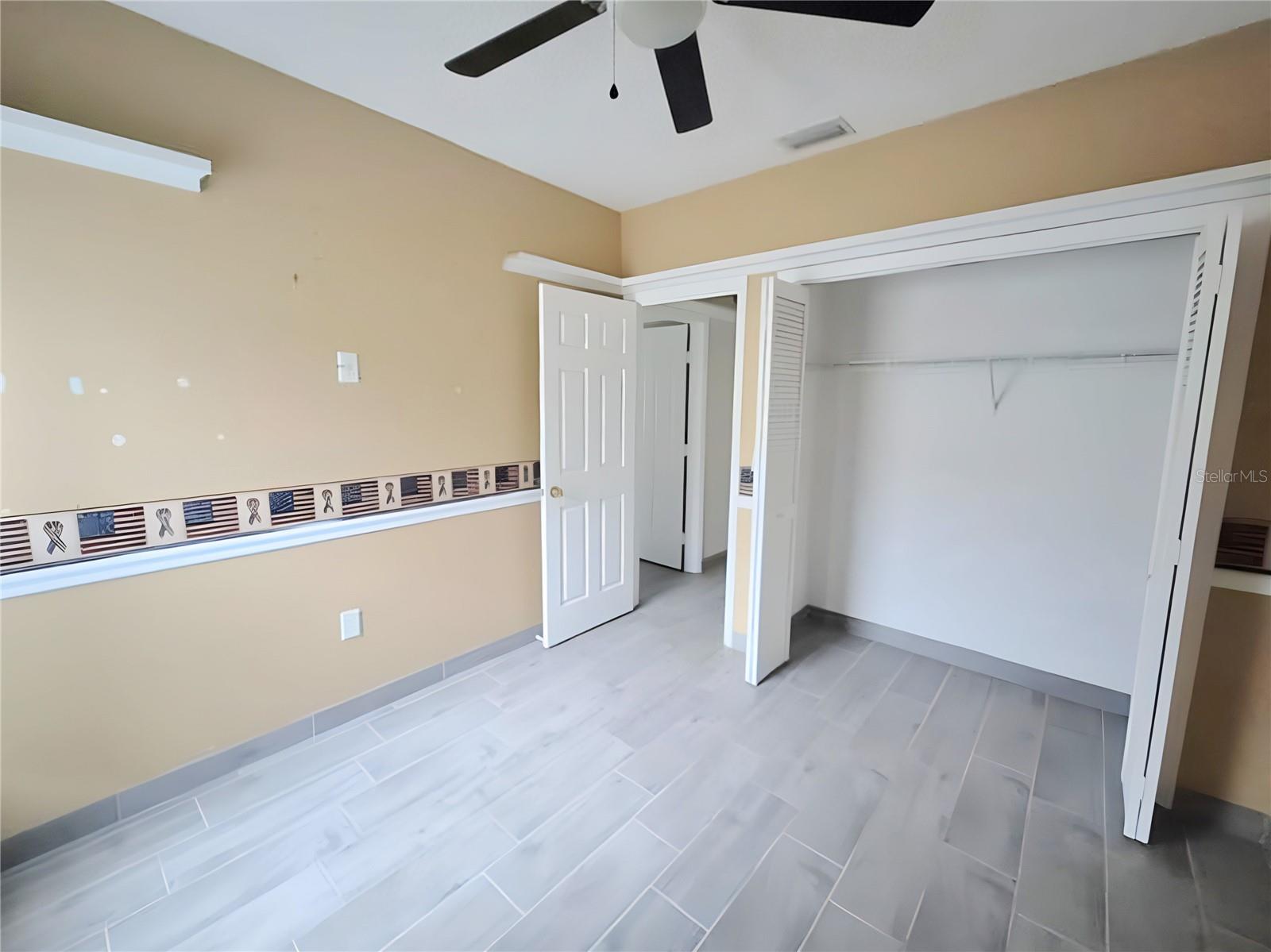 902 GREENBELT CIR — photo 23
