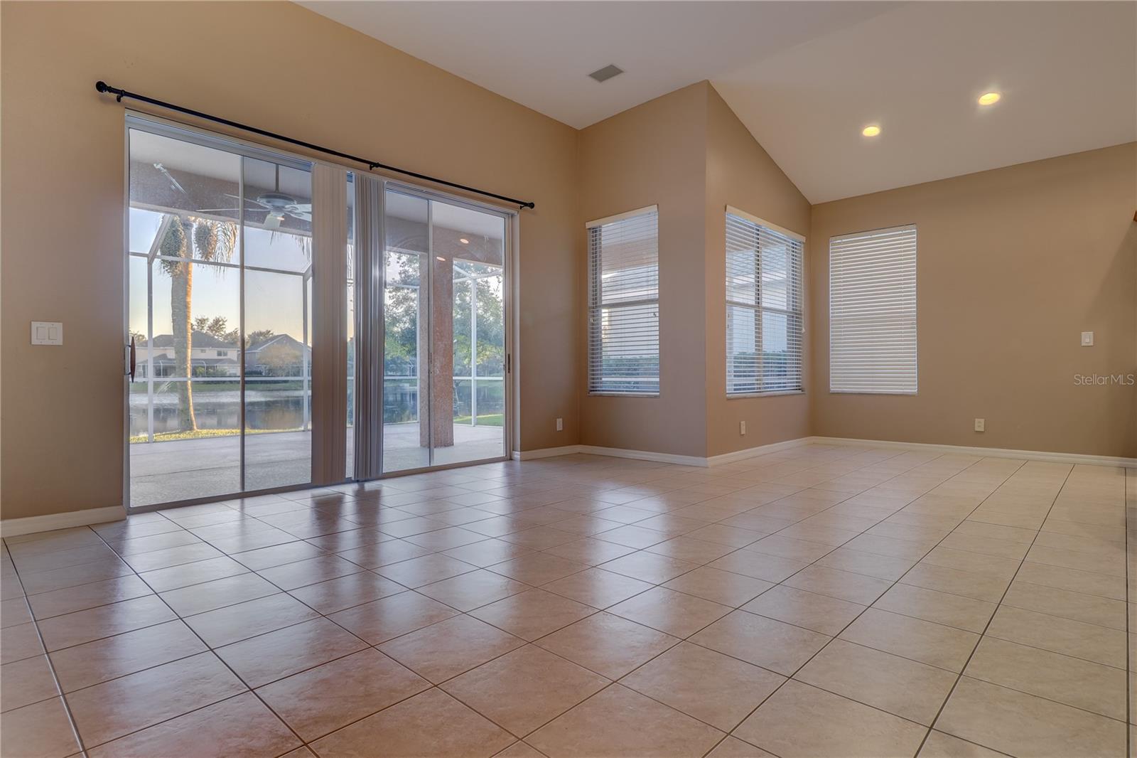10215 EVERGREEN HILL DR — photo 18