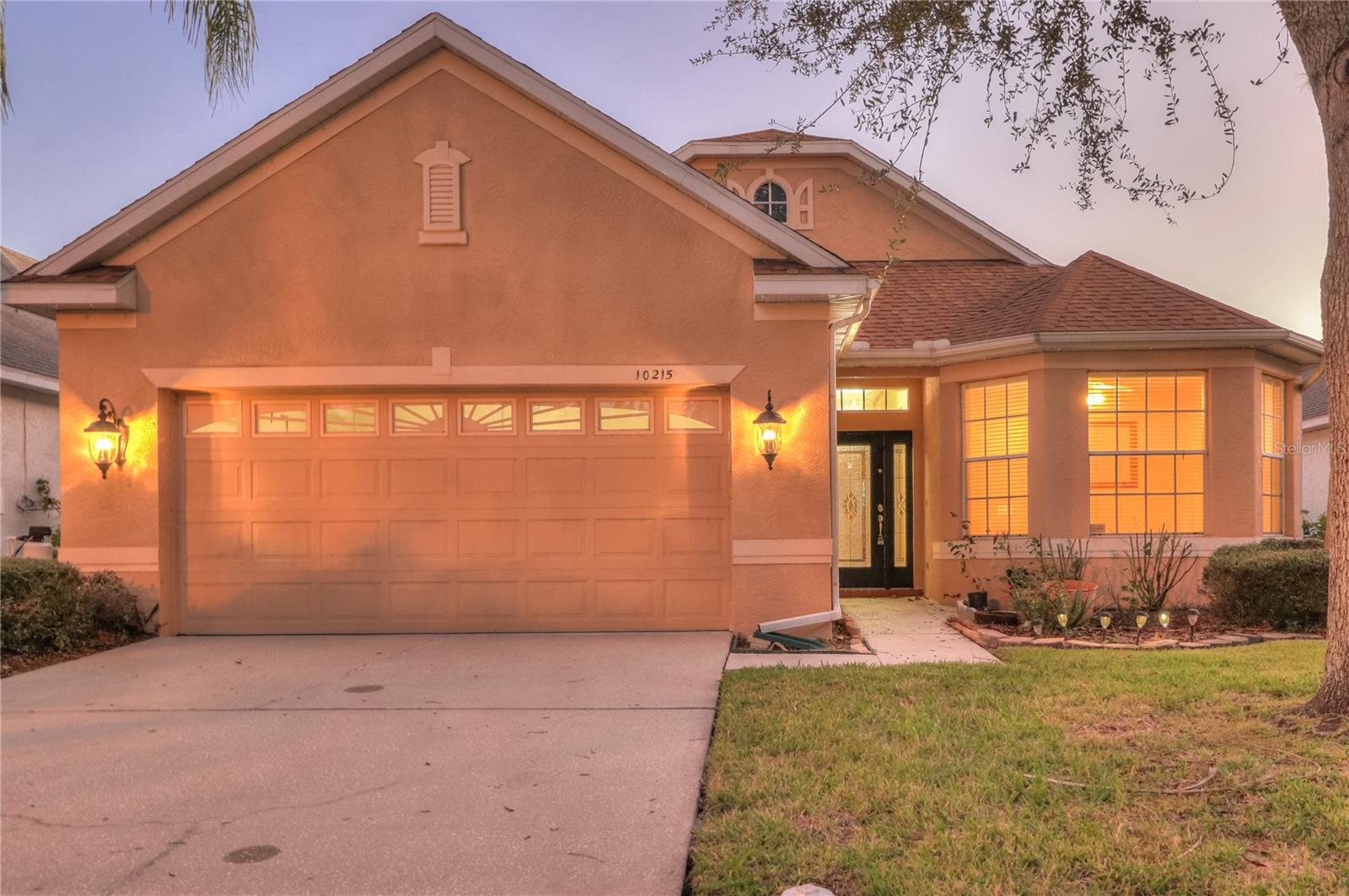 10215 EVERGREEN HILL DR — photo 2