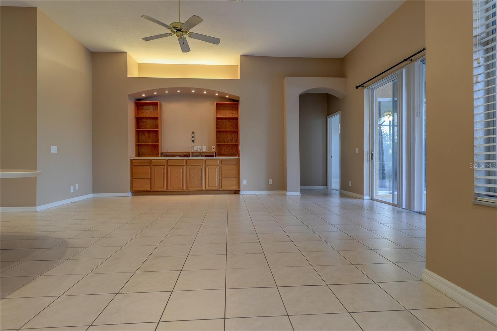 10215 EVERGREEN HILL DR — photo 16