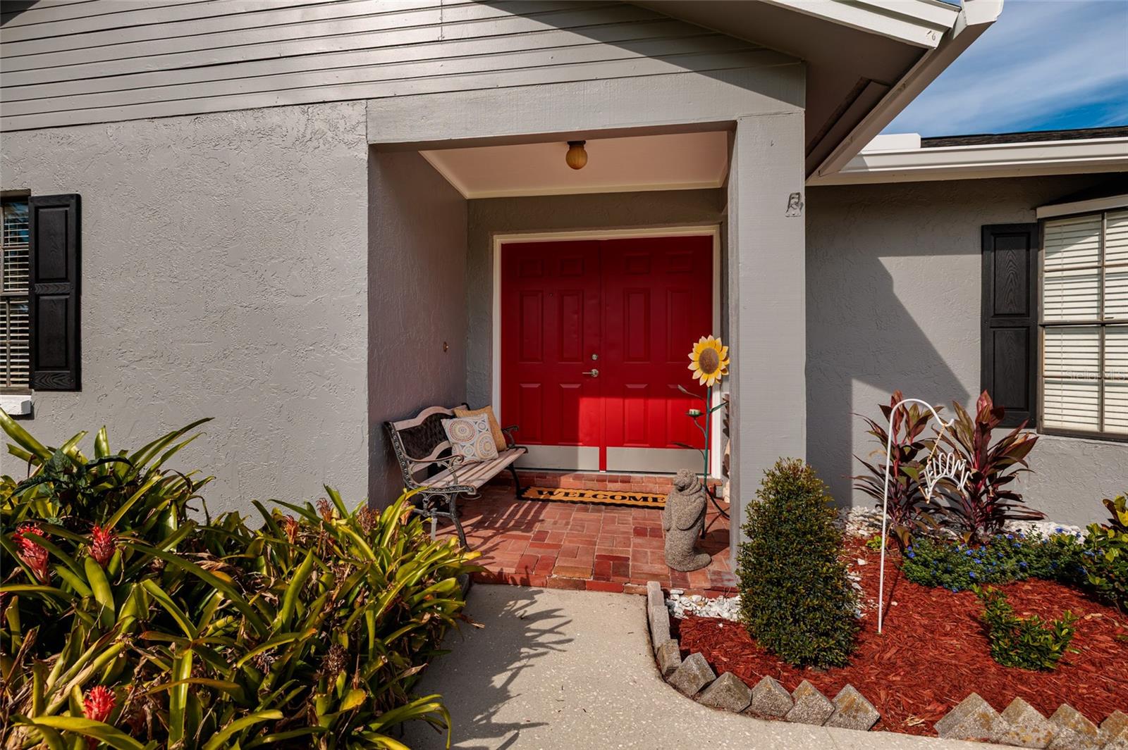 23208 SIERRA RD — photo 9