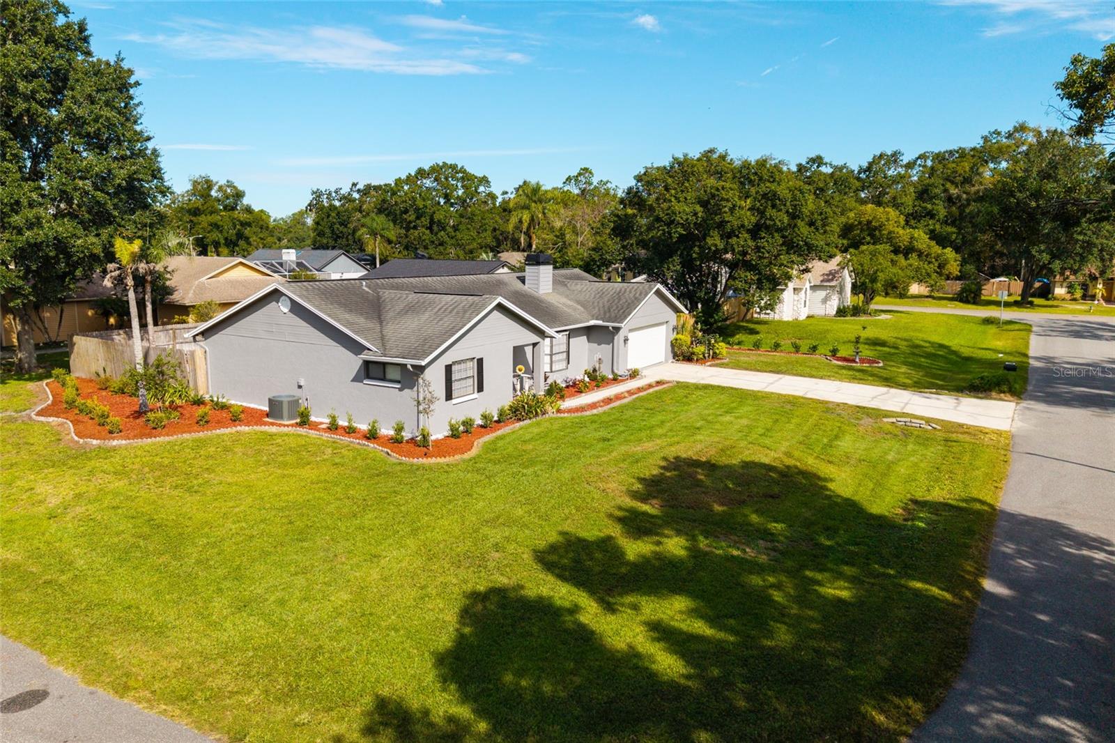 23208 SIERRA RD — photo 43