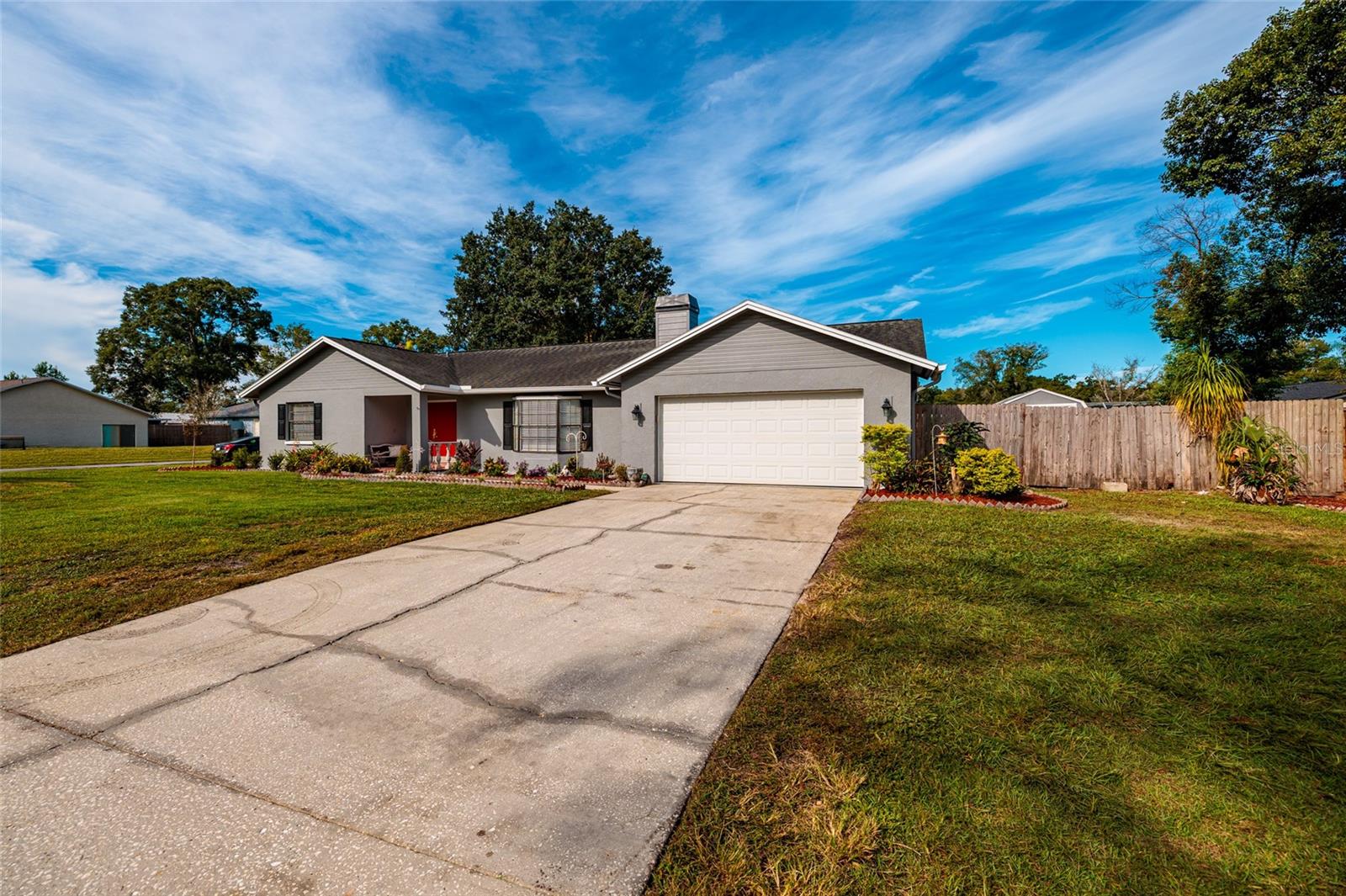 23208 SIERRA RD — photo 8