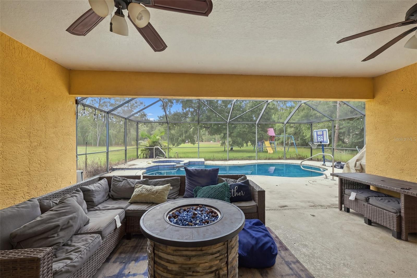 7405 MIRACLE LN — photo 30