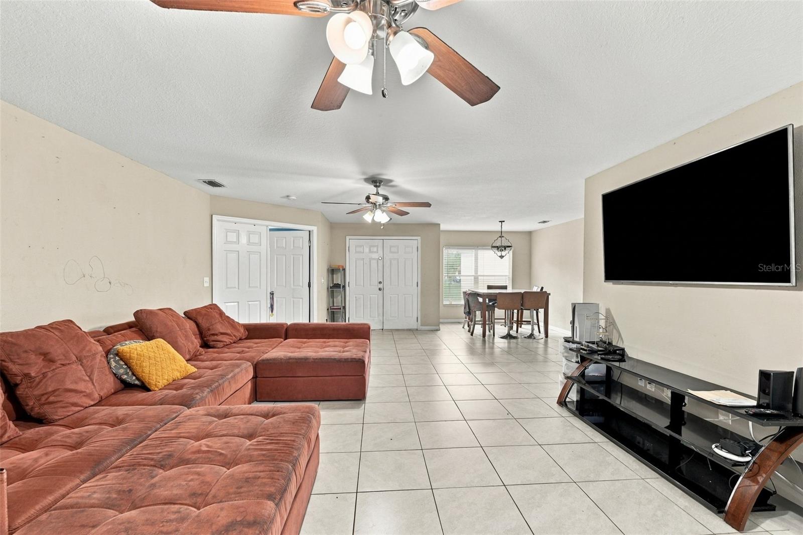 7405 MIRACLE LN — photo 5