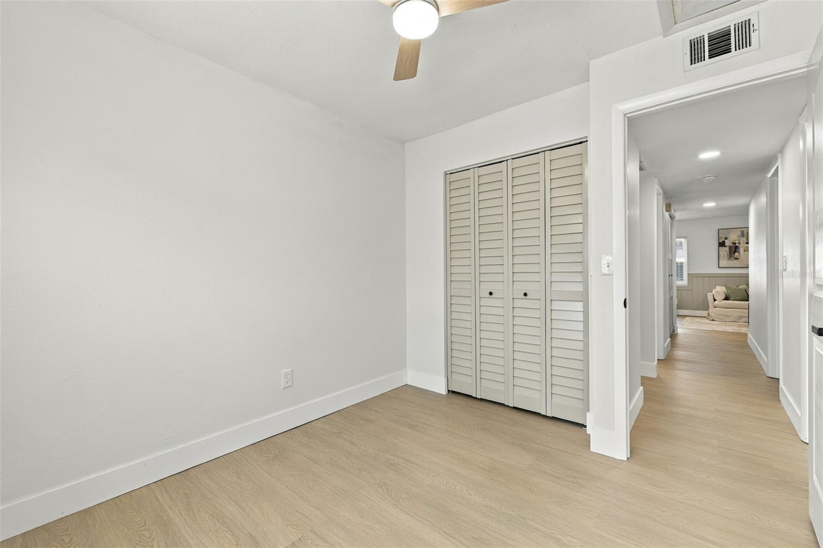 1613 GREENWOOD DR — photo 16