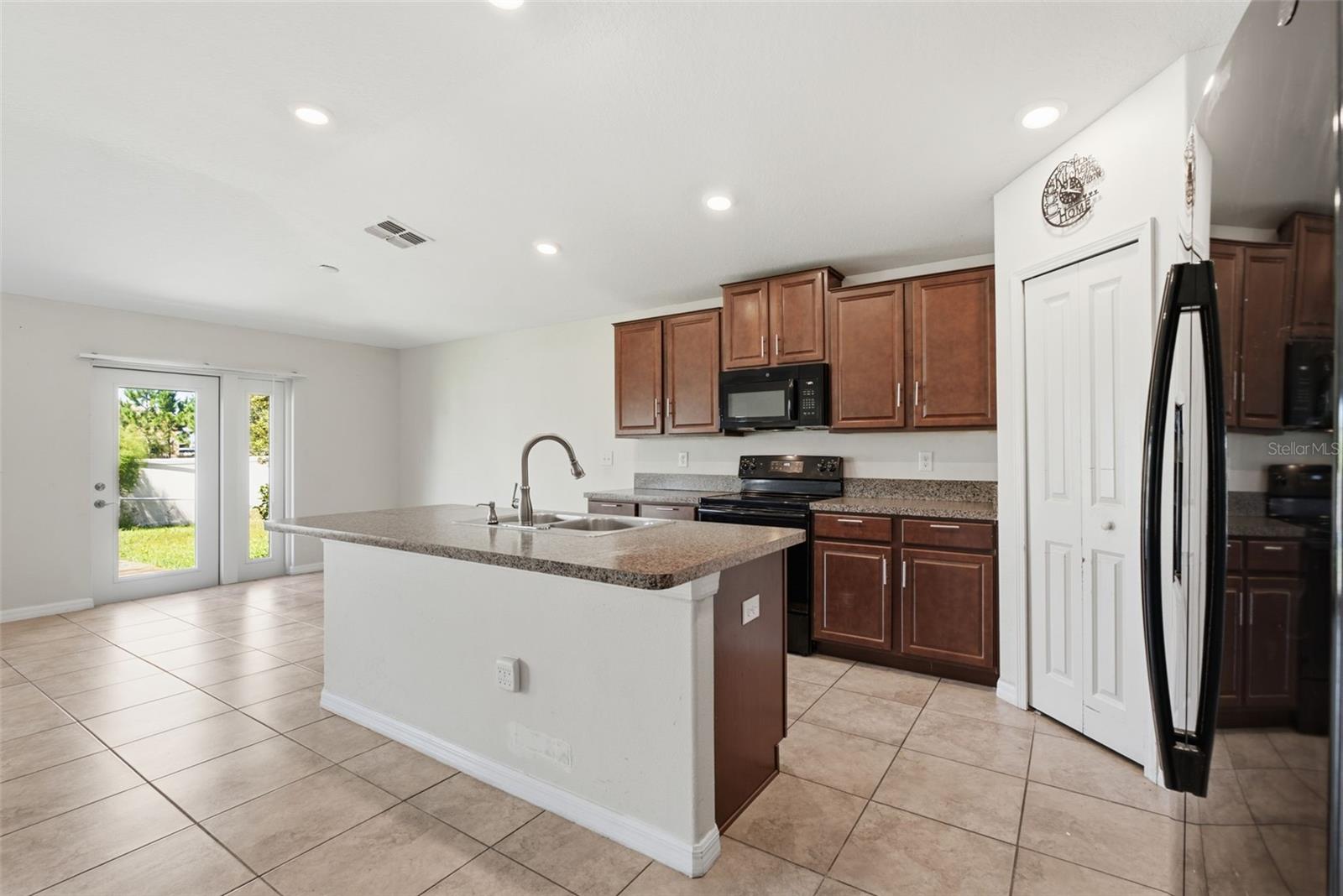 15701 DEMORY POINT PL — photo 9