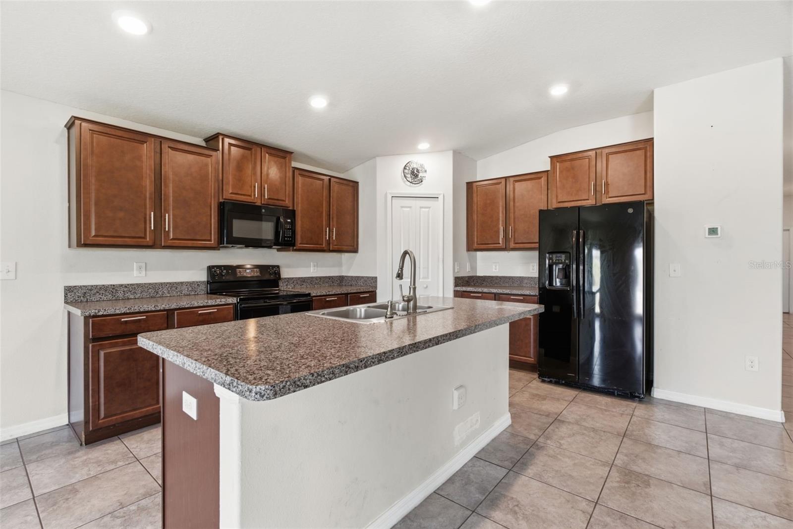 15701 DEMORY POINT PL — photo 10