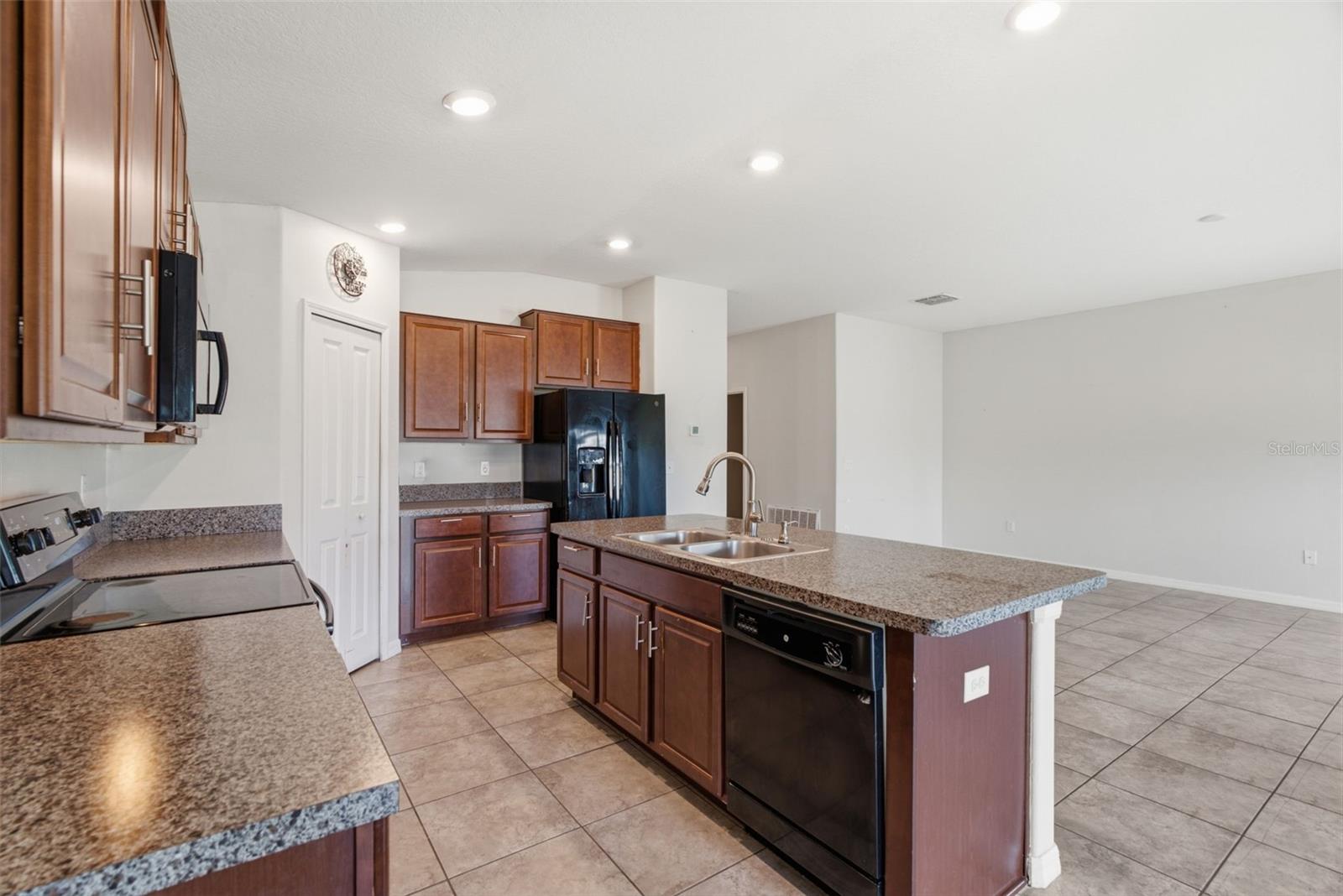 15701 DEMORY POINT PL — photo 11