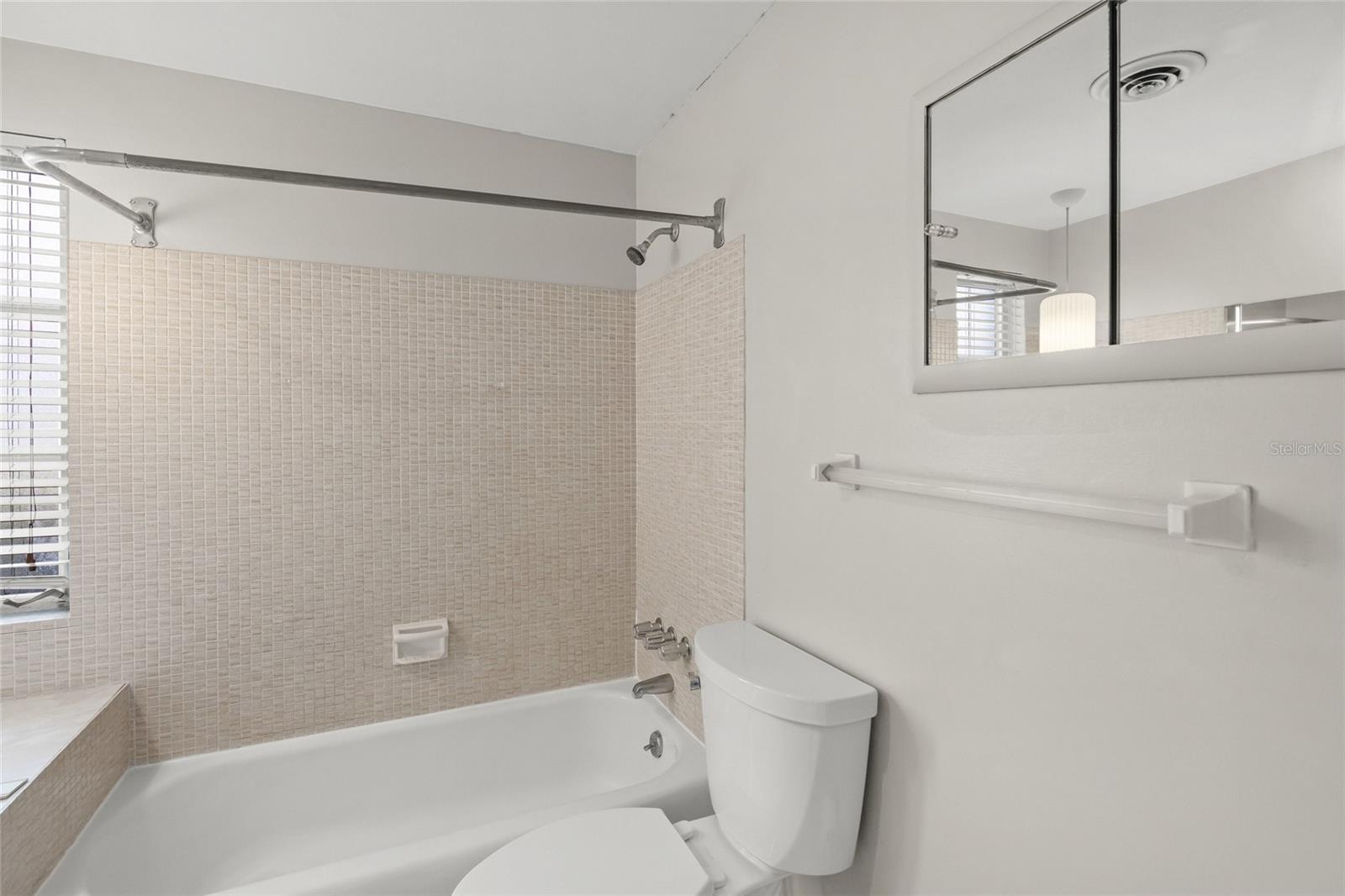 3185 REGATTA CIR — photo 14