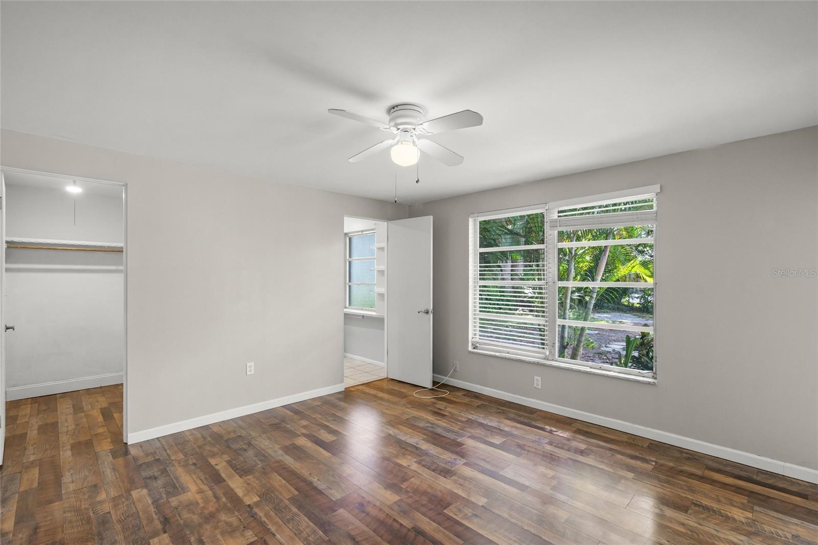 3185 REGATTA CIR — photo 17