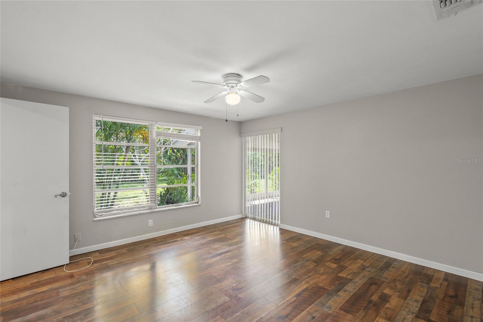 3185 REGATTA CIR — photo 15