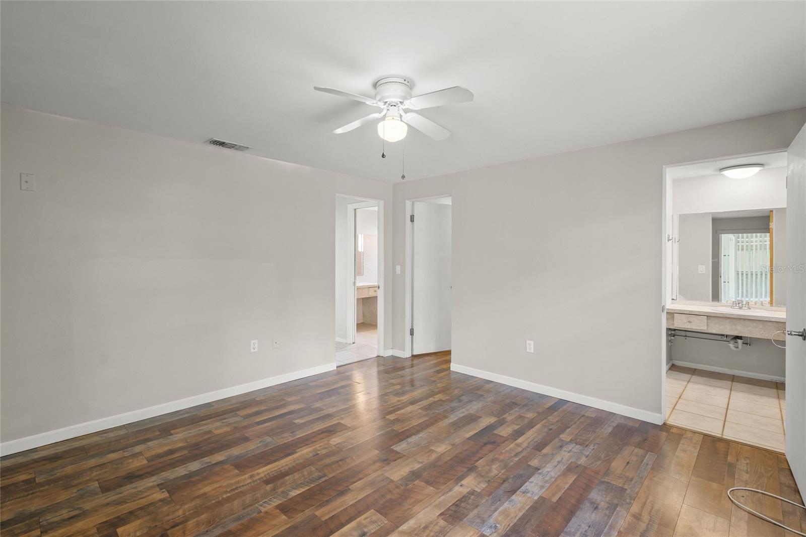 3185 REGATTA CIR — photo 16