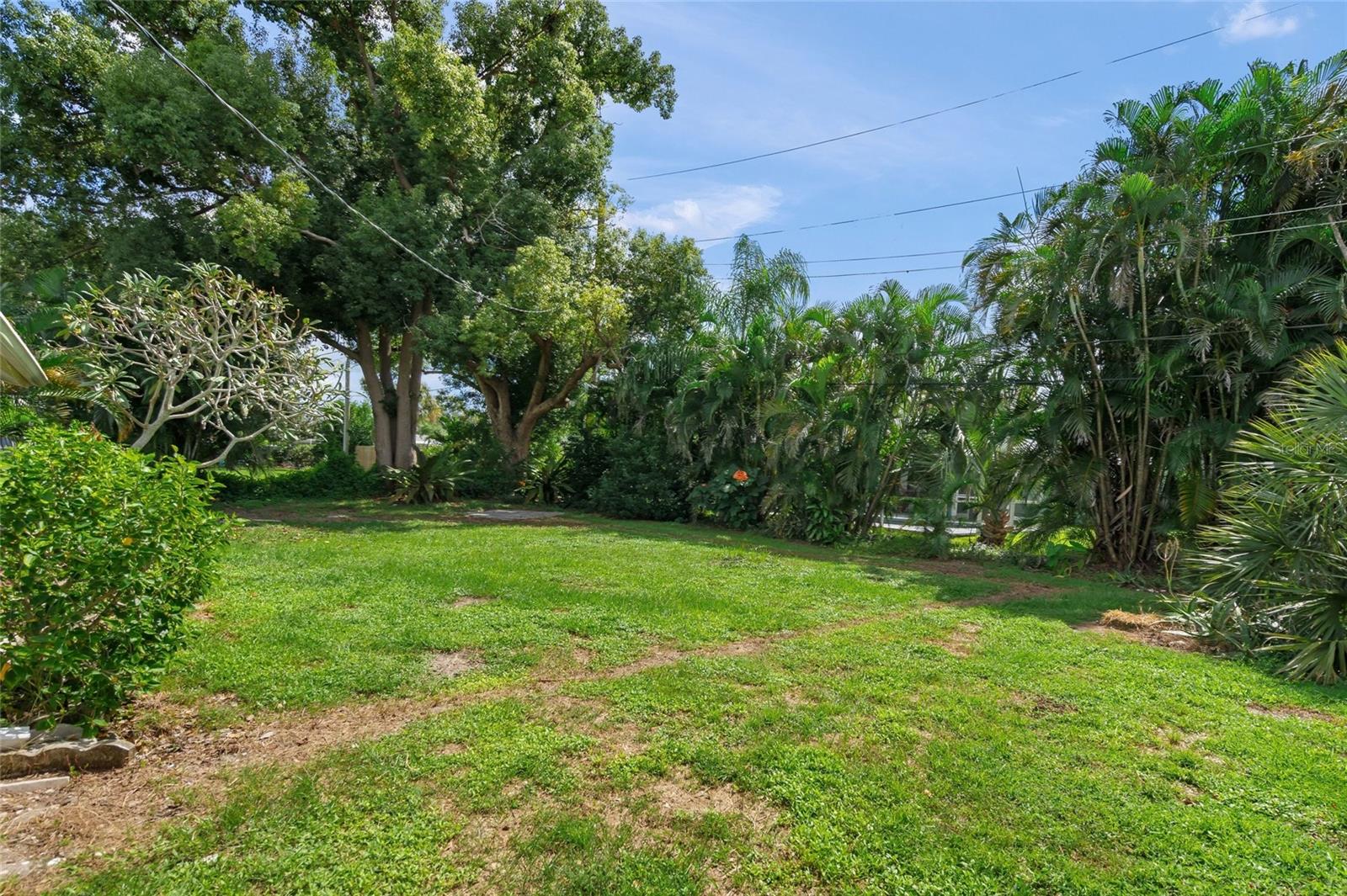 3185 REGATTA CIR — photo 26