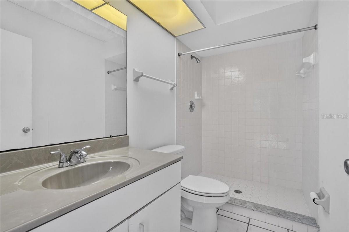4104 STROMBUS RD — photo 26